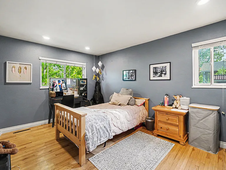 1310 Brookfield Dr — Photo 12