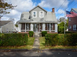 39 Elizabeth Ave, Stamford, CT 06907