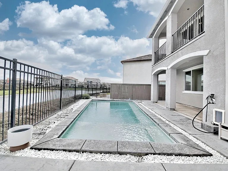 10918 Miacomet Ct — Photo 26