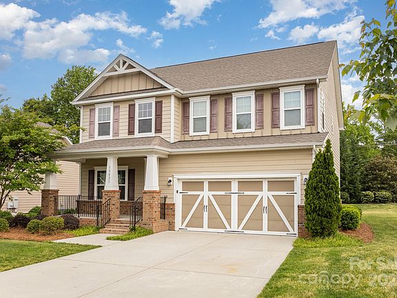 2nd image of 15021 Boudins Ln