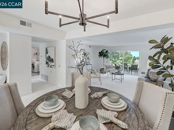 1557 Rockledge Ln APT 2, Walnut Creek, CA 94595