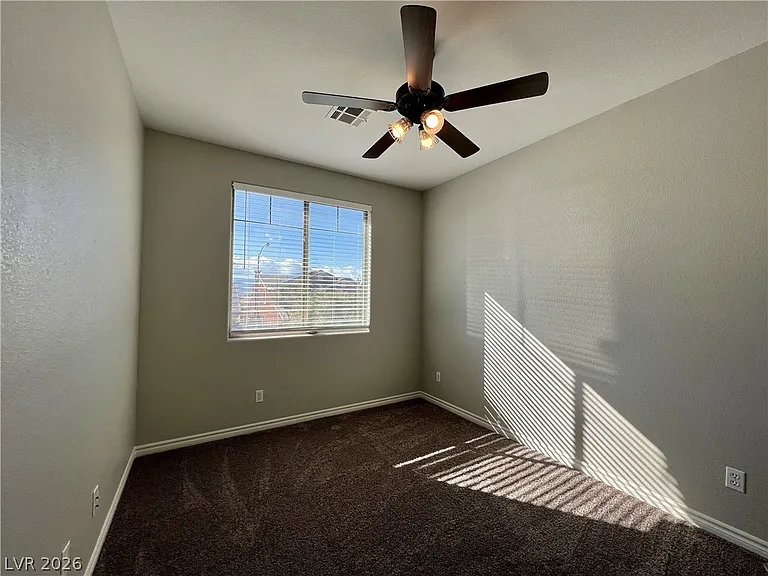 2738 Auchmull St — Photo 30