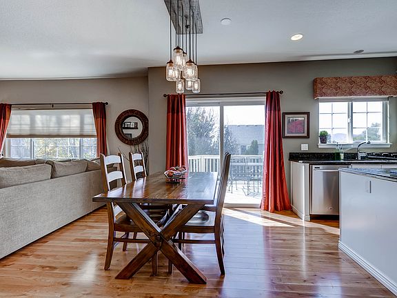 Open Dining Area