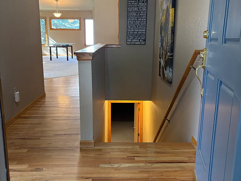 1113 Hawkeye St — Photo 2