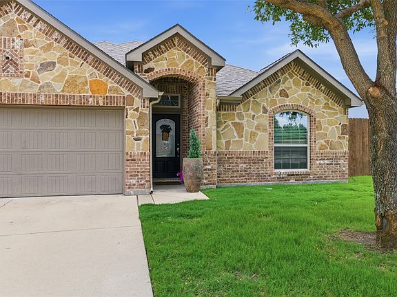 4th image of 800 Silverthorne Dr