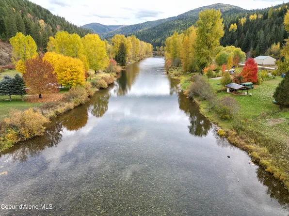 10755 Old River Rd, Kingston, ID 83839