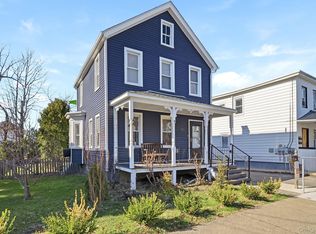 11 S Cedar St, Beacon, NY 12508