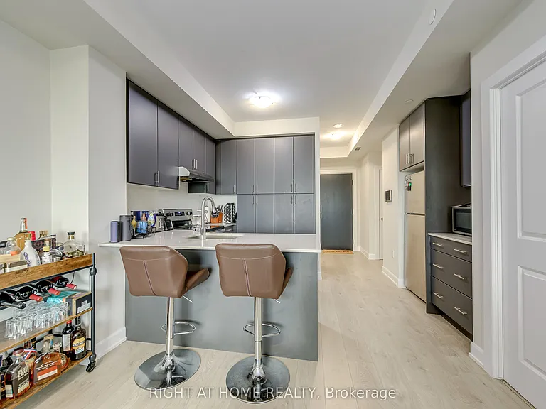 3200 William Coltson Ave #521 — Photo 9