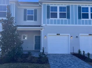 490 Boracay Cir, Saint Johns, FL 32259