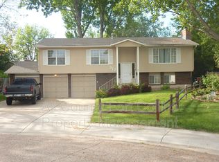 912 Cambridge Dr, Fort Collins, CO 80525