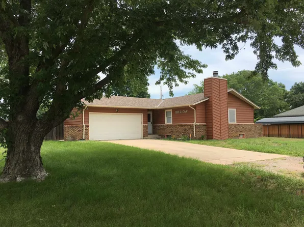 5334 S Oak Ave, Wichita, KS 67217