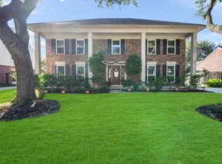 2011 Harbour Cir, League City, TX 77573