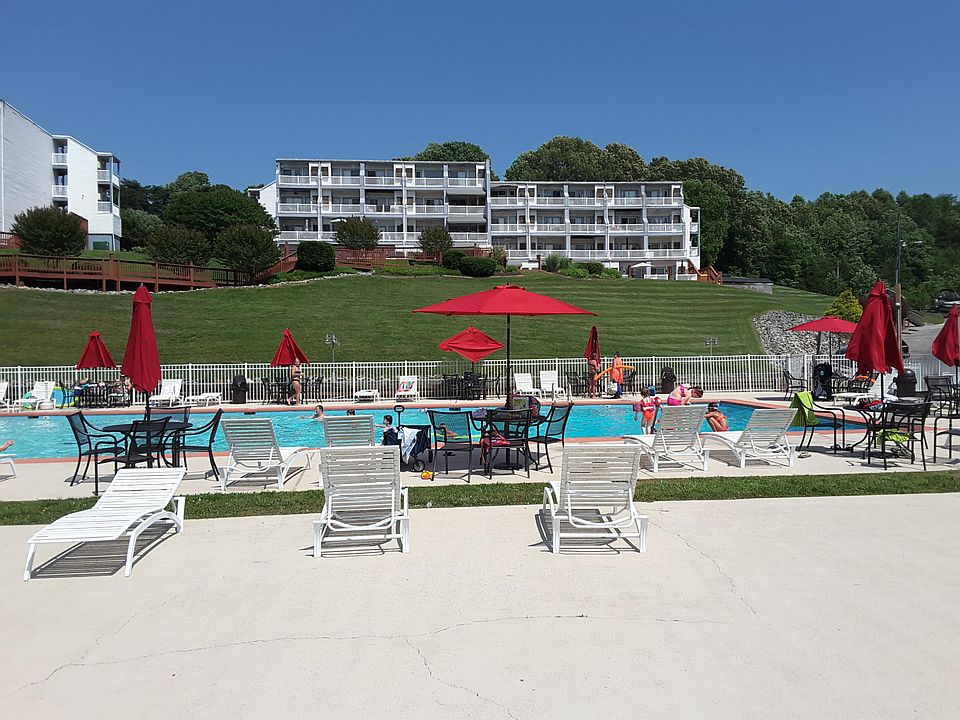 1st image of 1085 Bluewater Dr Unit 205