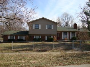 4001 Longview Rd, Louisville, KY 40299