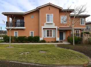 24158 Arrowhead Ct, Valencia, CA 91354