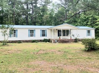 481 Country Village Rd, Whiteville, NC 28472