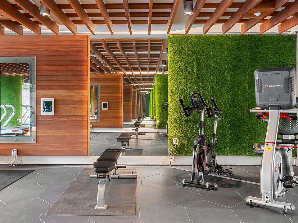 Outdoor fitness studio at 1600 Vine in Hollywood, CA.