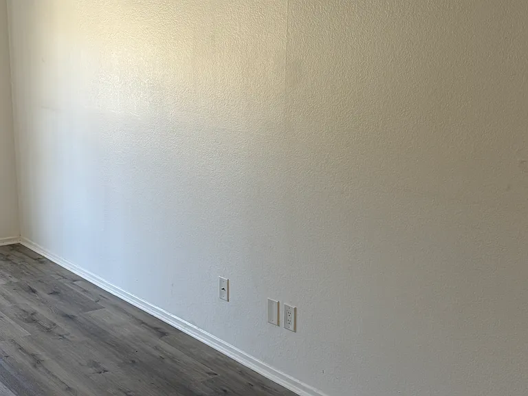 5257 Willowcrest Ave #103 — Photo 12