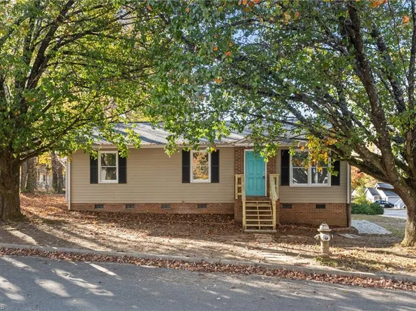 1 Quad Oak Dr, Greensboro, NC 27405