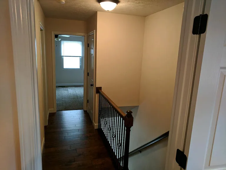 319 N Kimberlin St #B — Photo 9