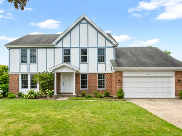 1527 Forever Ave, Libertyville, IL 60048