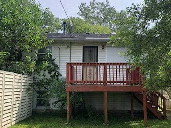 2nd image of 14404 Leavitt Ave