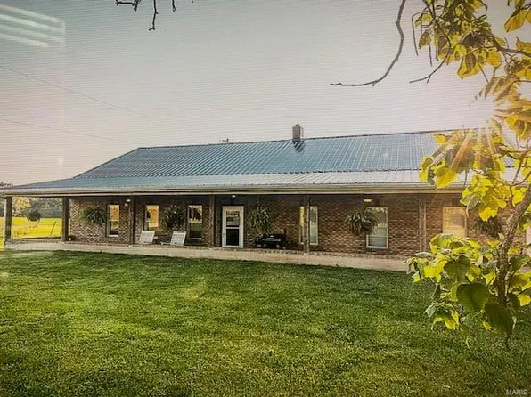 7690 Highway F, Cuba, MO 65453