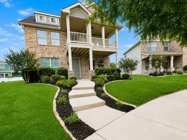 700 Hartsfield St, Aubrey, TX 76227