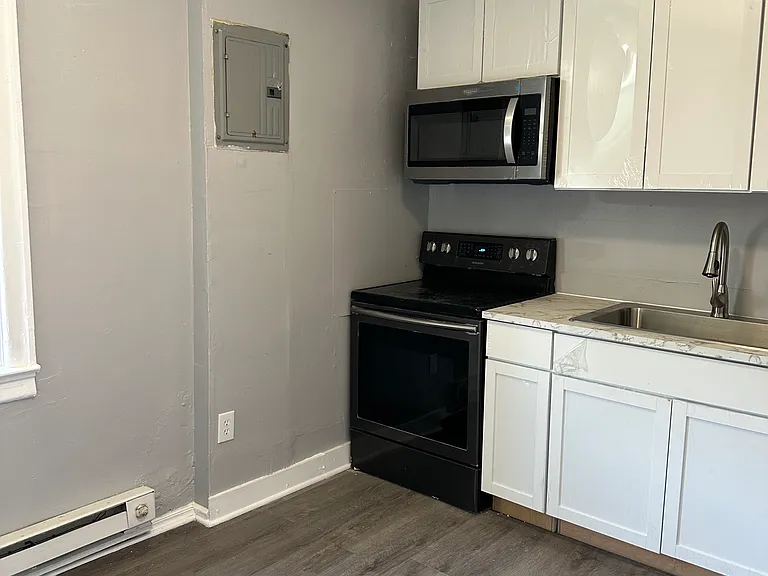 2515 S 66th St #2 — Photo 19