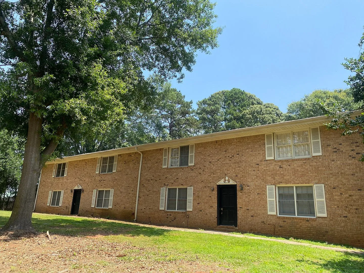 Jeffersonian Apartments — Photo 4