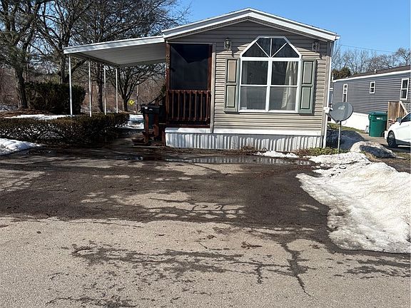 2nd image of 2 Easy St