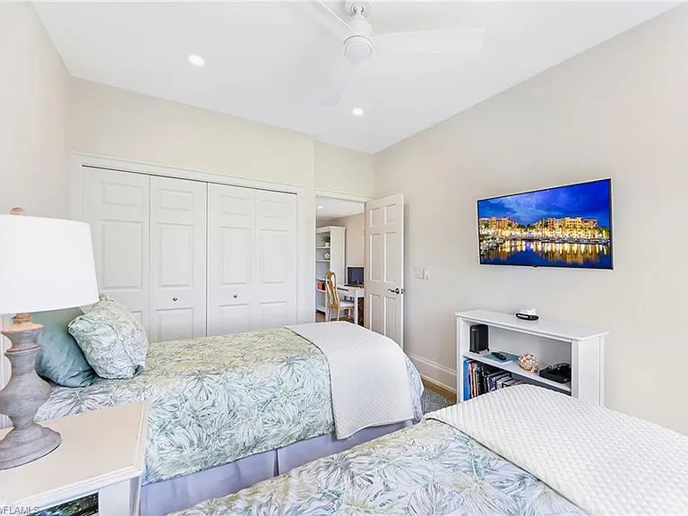 6770 Pelican Bay Blvd E #242 — Photo 16