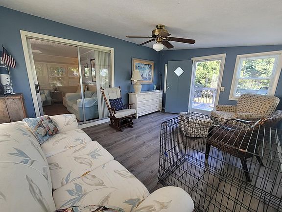 Sunroom, looking from the back corner.
