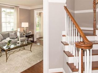 2588 Palmer Cir, Avon, OH 44011