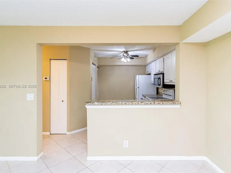 5721 Riverside Dr #202B5 — Photo 16