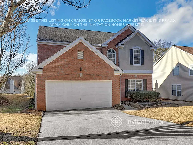 1230 Everwood Dr SW — Photo 3