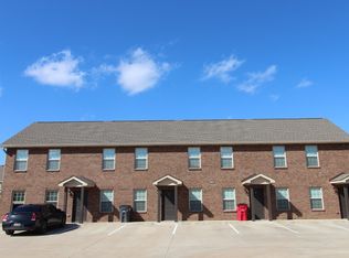 1712 Manning Dr, Clarksville, TN 37042