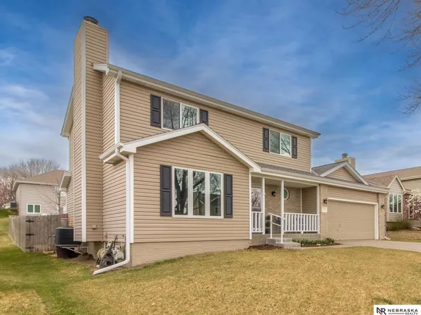 7101 S 32nd St, Lincoln, NE 68516