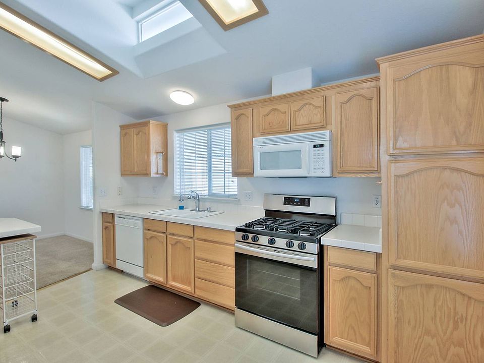 1st image of 433 Sylvan Ave Spc 108