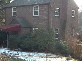 116 Elmore Rd, Pittsburgh, PA 15221