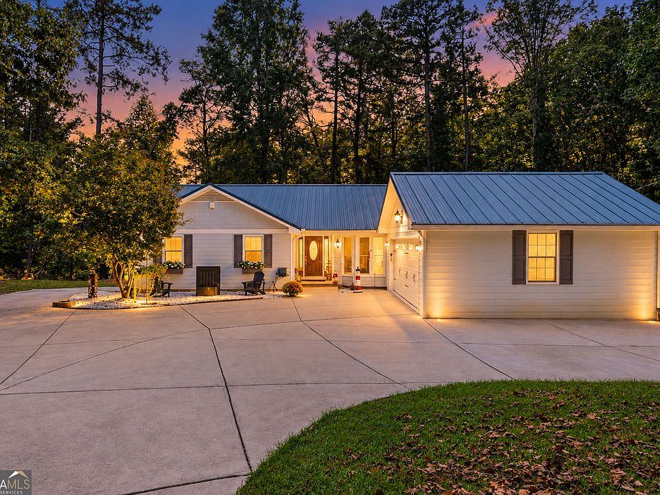 1st image of 1695 Lakeside Trl