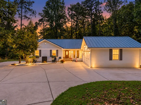1695 Lakeside Trl, Cumming, GA 30041