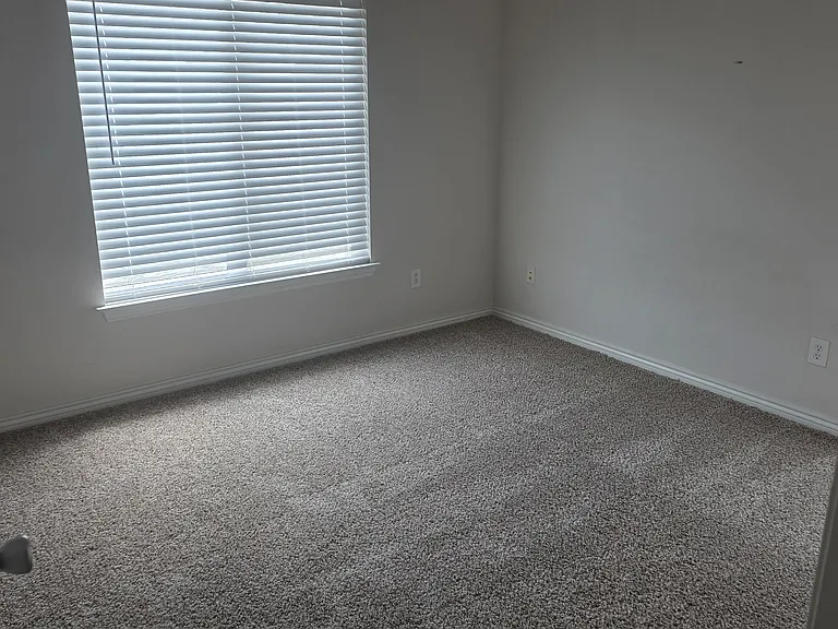12276 Helena St — Photo 7