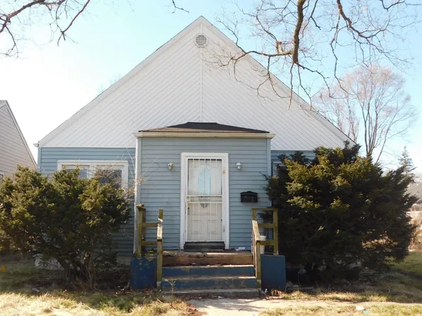1578 Roosevelt St, Gary, IN 46404