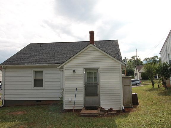 2nd image of 26 Lake Ave