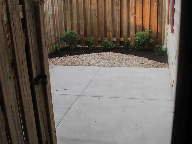 168 Oberlin Ter — Photo 5