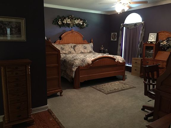 Large master bedroom