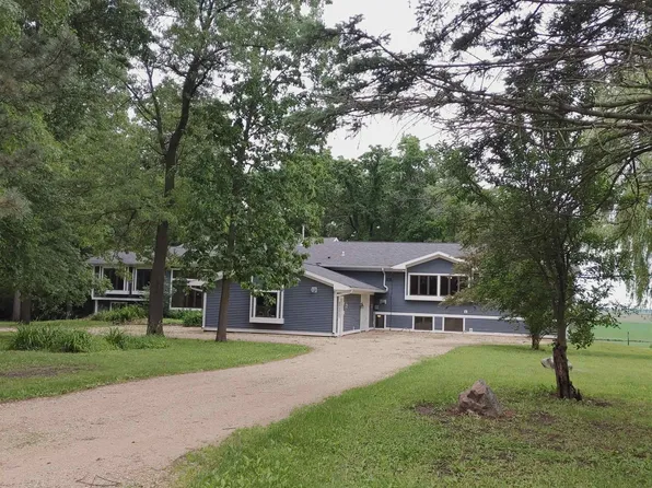 10799 Randall Rd, Capron, IL 61012