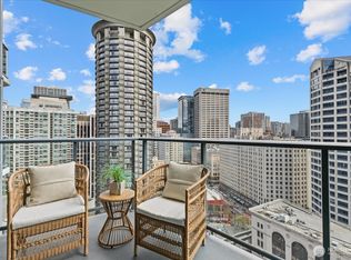 1920 4th Avenue #1807, Seattle, WA