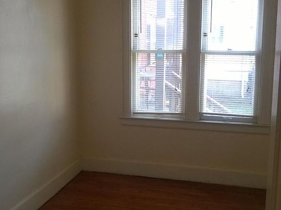 2nd image of 1107 Maryland St APT 2